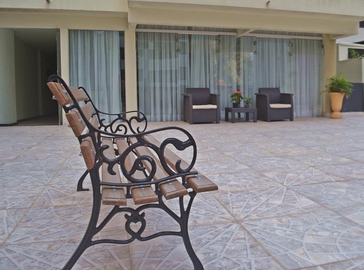 Hotel Ampiezza Curitiba Exterior photo